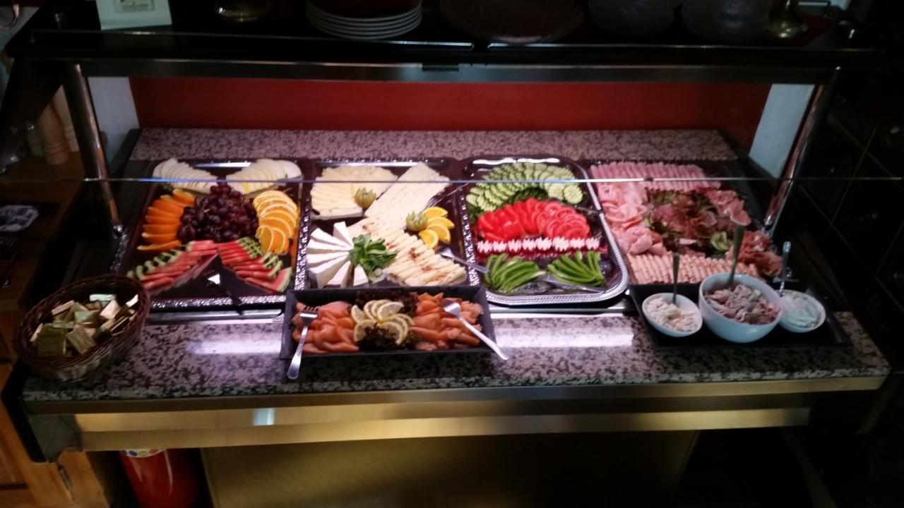 Schlosshotel Harburg 외부 사진