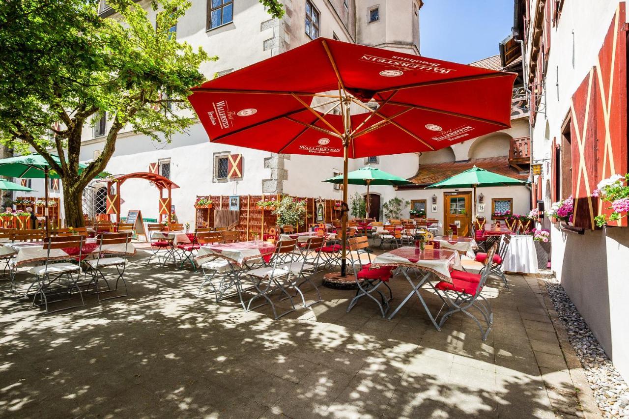 Schlosshotel Harburg 외부 사진