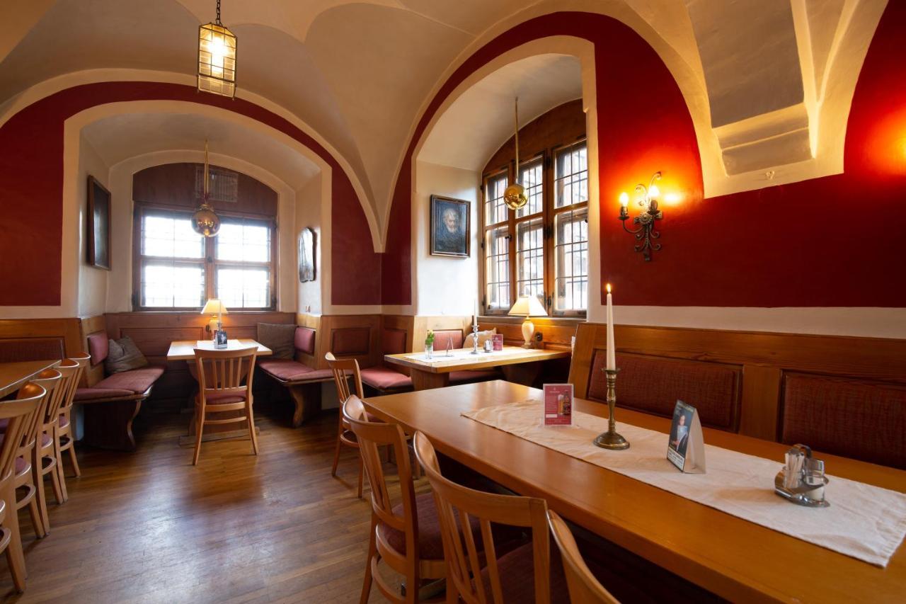Schlosshotel Harburg 외부 사진