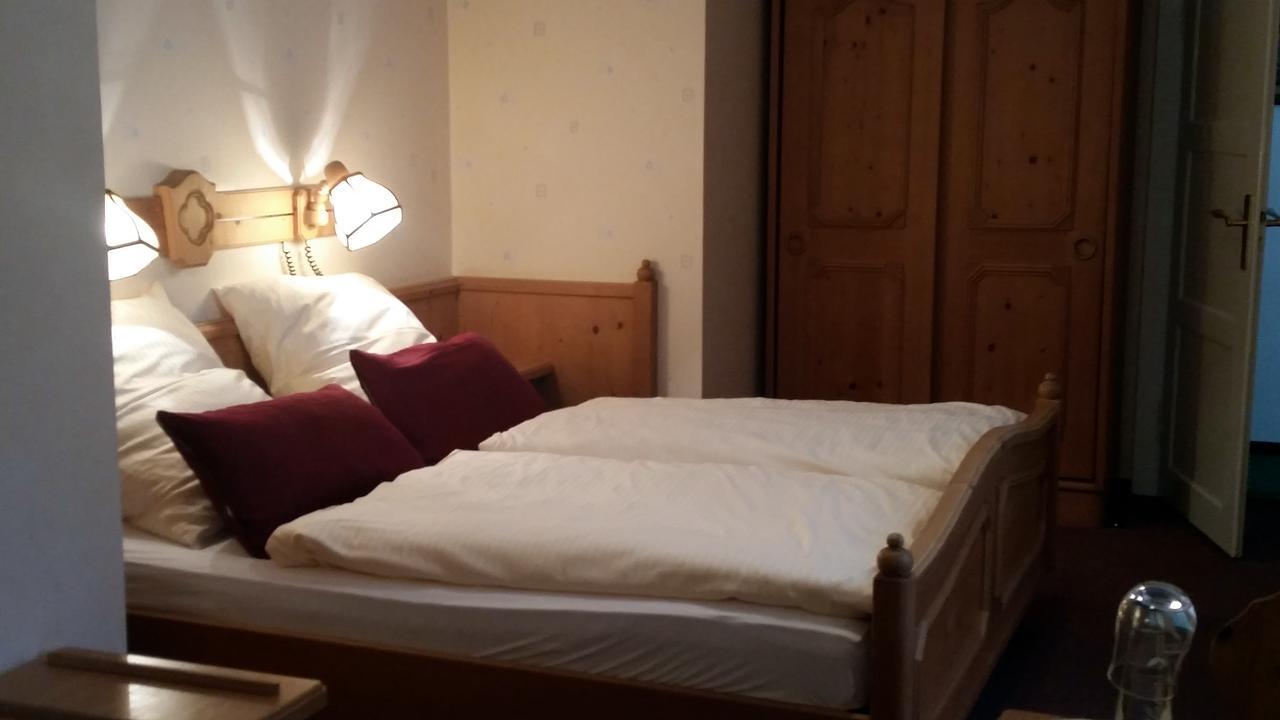 Schlosshotel Harburg 외부 사진