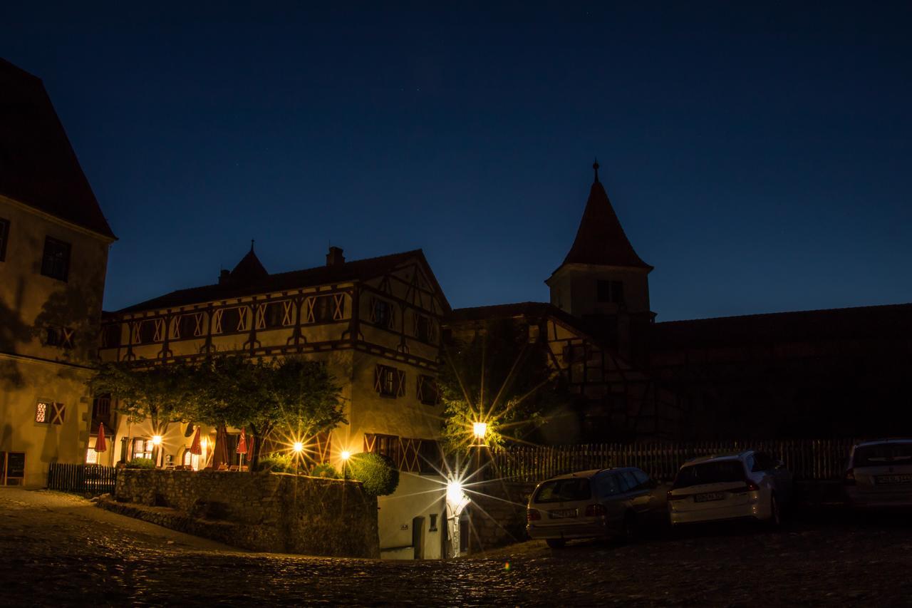 Schlosshotel Harburg 외부 사진
