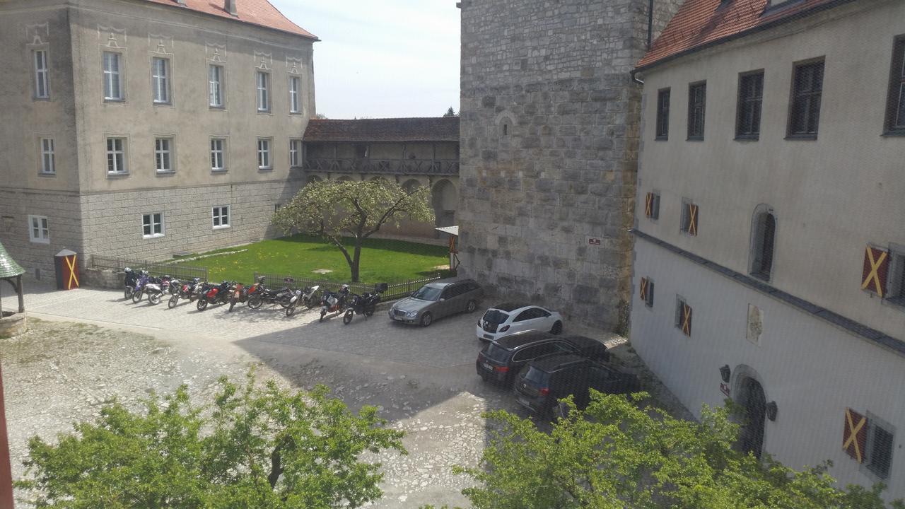 Schlosshotel Harburg 외부 사진